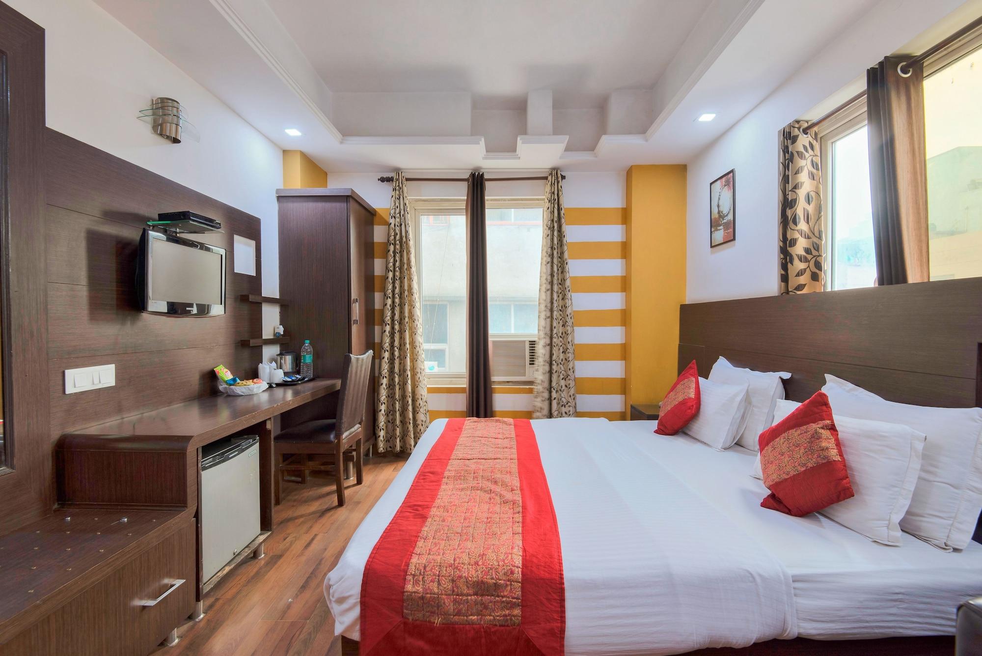 Hotel La Vista Delhi Extérieur photo